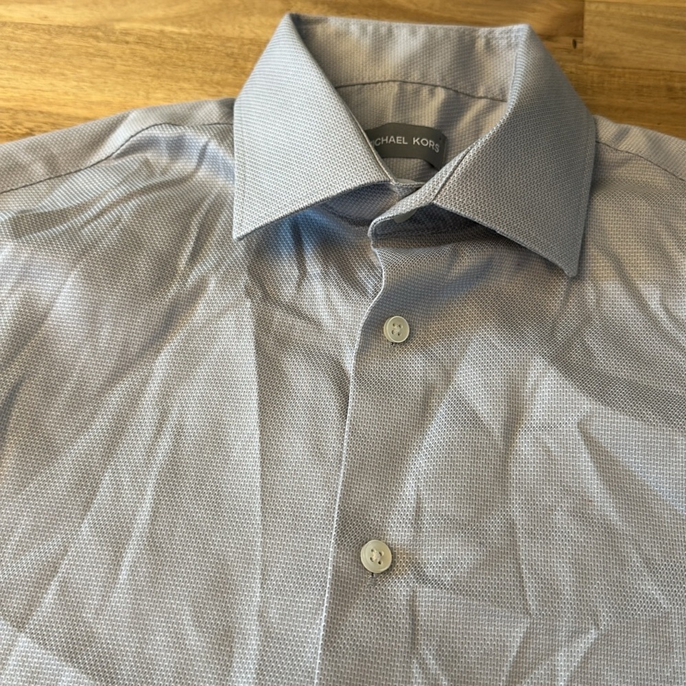 MICHAEL KORS ⭐️ regular fit airsoft stretch button down shirt - Picture 4 of 6